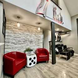 27 Red - The first waiting area.