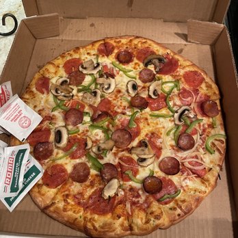 Rich's 5 Star Pizza - The 5 Star Supremo - Pizza Near Me - Kent, Washington
