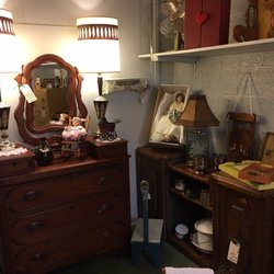 This and That Antiques and Collectibles