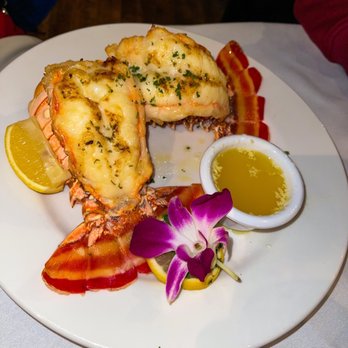 Pace's Steakhouse - Steakhouses Near Me - Hauppauge, New York