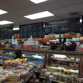 Fred's Delicatessen - Delis Near Me - Levittown, New York