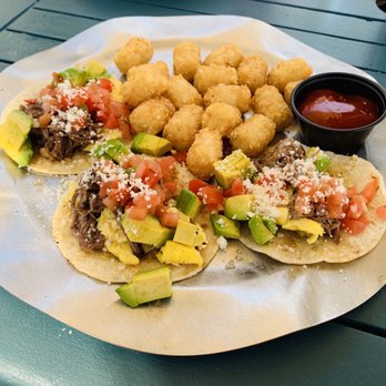 The Rooftop Lounge - Breakfast Tacos - Lounges Near Me - Laguna Beach, California