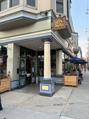 La Masa Empanada Bar by null