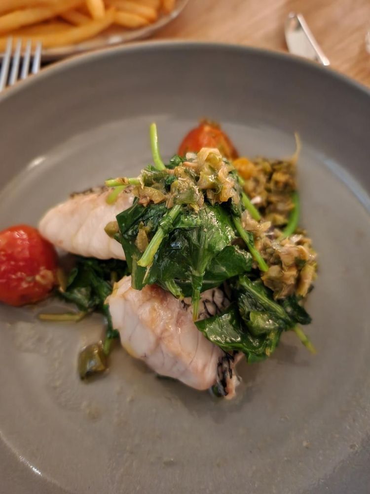 GOOD GROUND TAVERN Updated June 2024 44 Photos & 25 Reviews 239 E