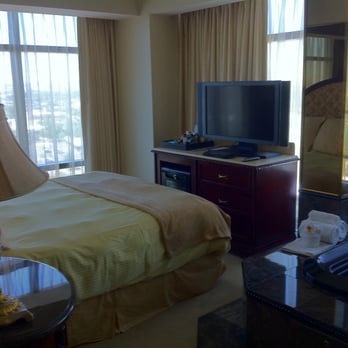 Peppermill Reno - Imperial Suite. - Casinos Near Me - Reno, Nevada