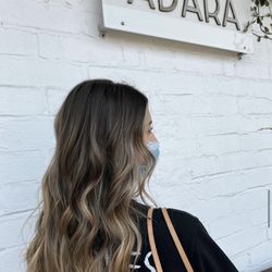Adara Salon - Balayage, foilyage