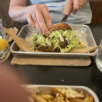 Remedy Burger - Burgers Near Me - Staunton, Virginia