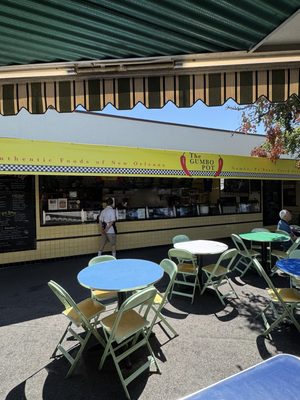 The Gumbo Pot by null