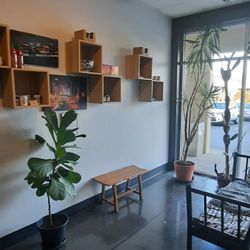 Hoshi Ramen - Cute interior!!!!