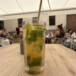 Byoko - Sangria Blanca