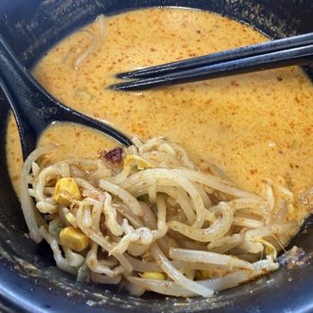 Borneo Eatery - Singapore laksa (90% bean sprouts) - Indonesian Near Me - Alhambra, California Borneo Eatery - Singapore laksa (90% bean sprouts) - Indonesian Near Me - Alhambra, California