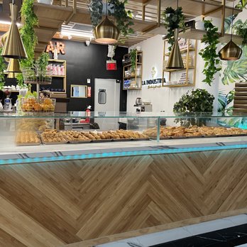 La Industria Bakery - Bakery - Pancakes Near Me - Miami, Florida
