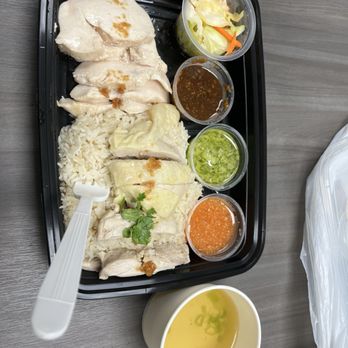 Kao Mun Gai - White and dark meat meal! Amazing! - Thai Near Me - Glendora, California
