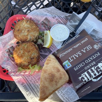 Tony's Crab Shack - Crab cake's - Seafood Near Me - Bandon, Oregon