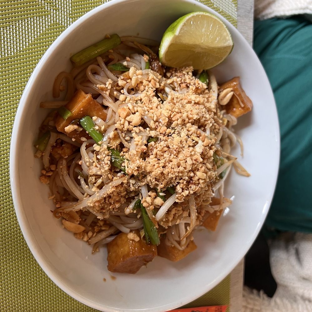 Mod's Thai House - Pad Thai - Thai Near Me - Basalt, Colorado Mod's Thai House - Pad Thai - Thai Near Me - Basalt, Colorado