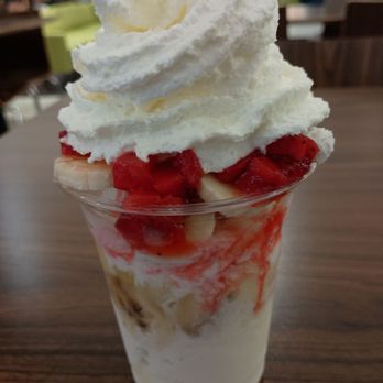 Häagen-Dazs - Banana split Dazzler - Ice Cream & Frozen Yogurt Near Me - Boca Raton, Florida Häagen-Dazs - Banana split Dazzler - Ice Cream & Frozen Yogurt Near Me - Boca Raton, Florida