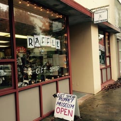 Valentinetti Puppet Museum & Gift Shop