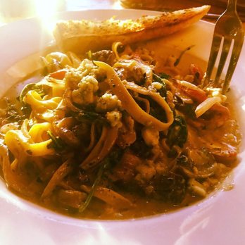 Angelo’s Taverna - Gorgonzola Steak Fettuccine - Italian Near Me - Denver, Colorado