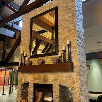 Seattle Airport Marriott - Lobby double sided fireplace - Hotels Near Me - Seattle, Washington
