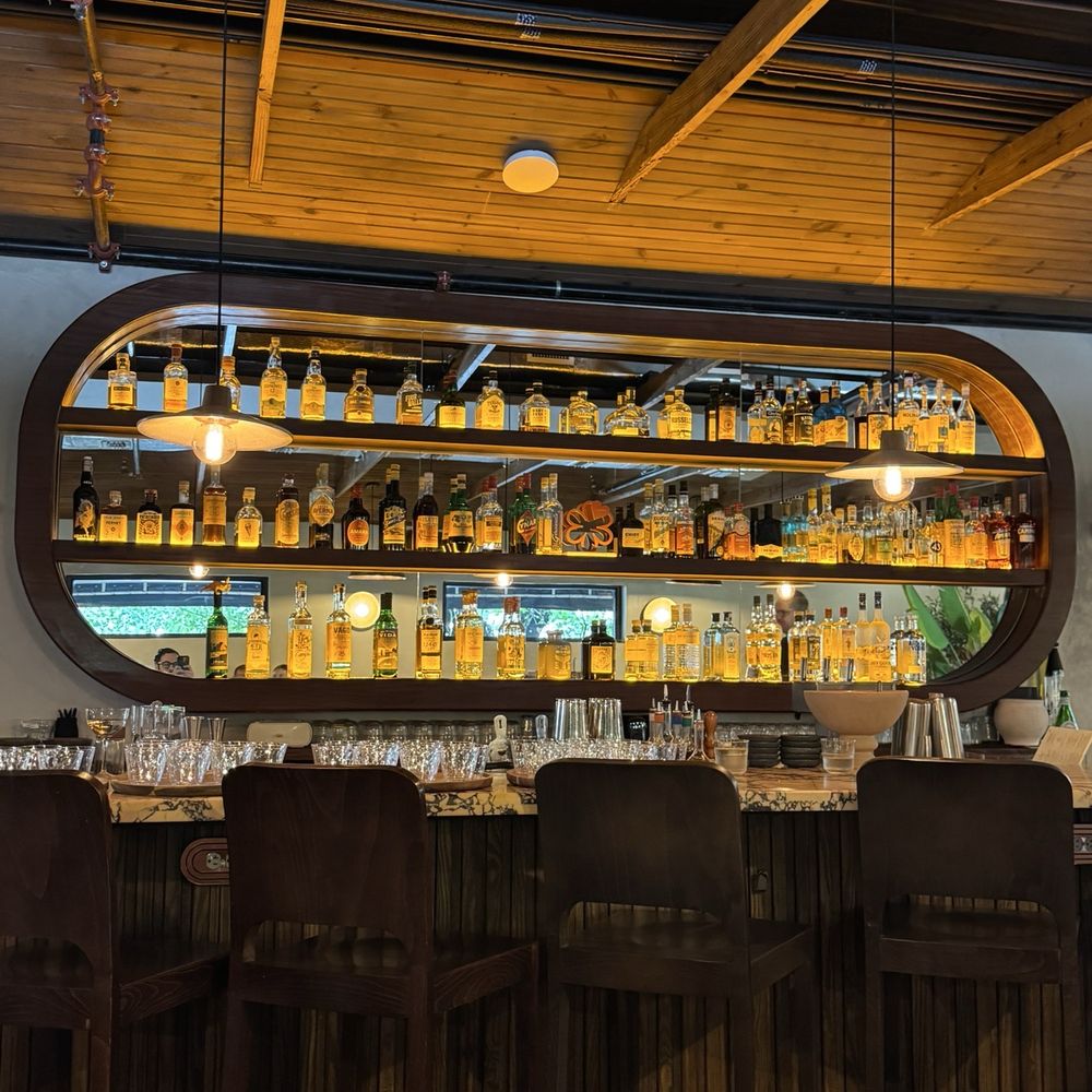Macchialina Taverna Rustica - The bar - Italian Near Me - Miami Beach, Florida Macchialina Taverna Rustica - The bar - Italian Near Me - Miami Beach, Florida
