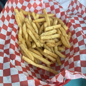 Unko Maui’s - Basket of fries - Burgers Near Me - San Antonio, Texas Unko Maui’s - Basket of fries - Burgers Near Me - San Antonio, Texas