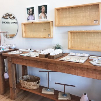 Red Giraffe Designs - Everything here is so pretty! - Jewelry Near Me - Columbus, Ohio Red Giraffe Designs - Everything here is so pretty! - Jewelry Near Me - Columbus, Ohio