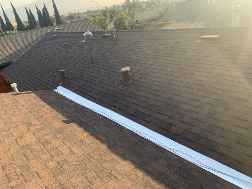 Slide of Diaz Gorilla Roofing