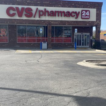 CVS Pharmacy - the front of the store - Drugstores Near Me - Buffalo Grove, Illinois