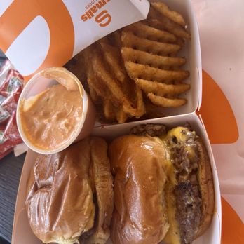 Smalls Sliders - #Original Combo 2 - Burgers Near Me - Baton Rouge, Louisiana Smalls Sliders - #Original Combo 2 - Burgers Near Me - Baton Rouge, Louisiana