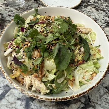 Living Room - Thai style chicken salad - Lounges Near Me - Los Angeles, California Living Room - Thai style chicken salad - Lounges Near Me - Los Angeles, California