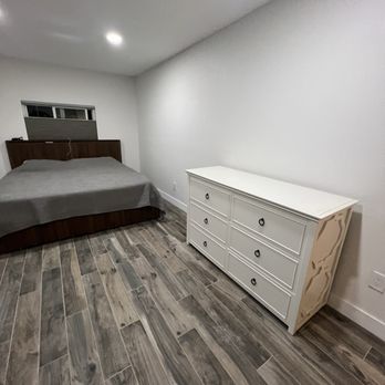 Synergy United Construction - Bedroom remodel new walls, floors and lights - General Contractors Near Me - Moreno Valley, California