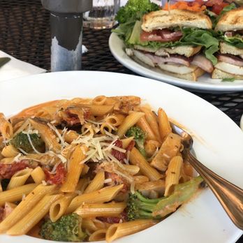 Wildflower Cafe - Chicken pasta - Breakfast & Brunch Near Me - Redondo Beach, California Wildflower Cafe - Chicken pasta - Breakfast & Brunch Near Me - Redondo Beach, California