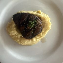 Filet with garlic mashed potatoes Filet with garlic mashed potatoes