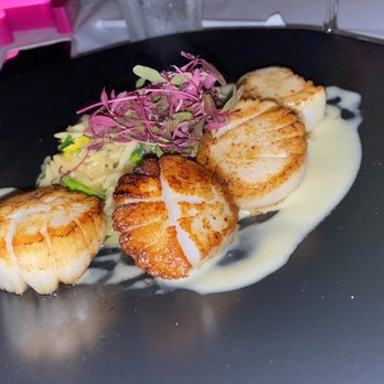 Page Sag Harbor - Scallop Special - New American Near Me - Sag Harbor, New York