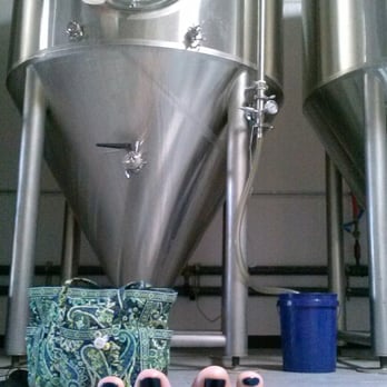Huss Brewing Tempe Taproom - Detox to retox at Downward Drafts. :) - Breweries Near Me - Tempe, Arizona Huss Brewing Tempe Taproom - Detox to retox at Downward Drafts. :) - Breweries Near Me - Tempe, Arizona