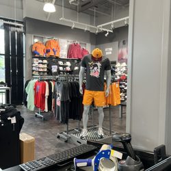 Hibbett Sports