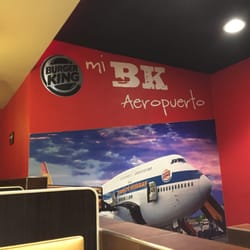 Burger King - En Plaza Aeropuerto, hay más opciones para comer pero el antojo de nuggets pudo más.