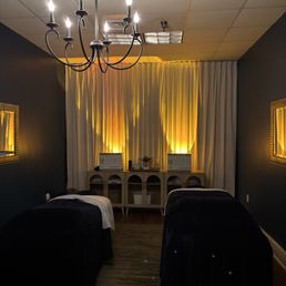 Large massage room Large massage room