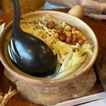Enkari - Claypot glass noodle with fish ball... - Barbeque Near Me - Honolulu, Hawaii Enkari - Claypot glass noodle with fish ball... - Barbeque Near Me - Honolulu, Hawaii