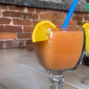 Auroras - Mango juice - Bakeries Near Me - Hartford, Connecticut