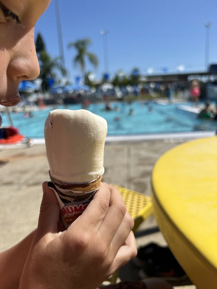 ROSEVILLE AQUATICS COMPLEX Updated November 2024 33 Photos & 48