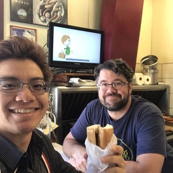 Top Dog - Tom who puts on how it works videos while he grills - Hot Dogs Near Me - Berkeley, California Top Dog - Tom who puts on how it works videos while he grills - Hot Dogs Near Me - Berkeley, California