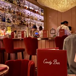 Candy Bar - Inside