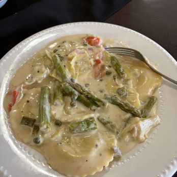 Genova - Shrimp and crab stuffed Ravioli - Italian Near Me - Newton, Kansas Genova - Shrimp and crab stuffed Ravioli - Italian Near Me - Newton, Kansas