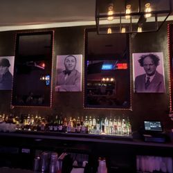 Moe & Curly's