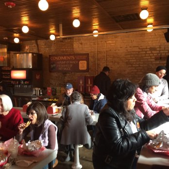 Small Cheval- Old Town - Burgers Near Me - Chicago, Illinois Small Cheval- Old Town - Burgers Near Me - Chicago, Illinois