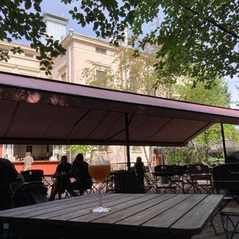Panimoravintola Koulu - View of building where bar and dining room are located taken from the beer garden. - Breweries Near Me - Turku, 19