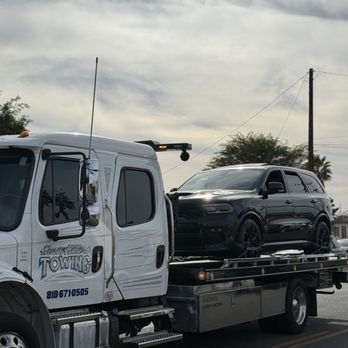 Heavy Hitters Towing - Towing Near Me Heavy Hitters Towing - Towing Near Me