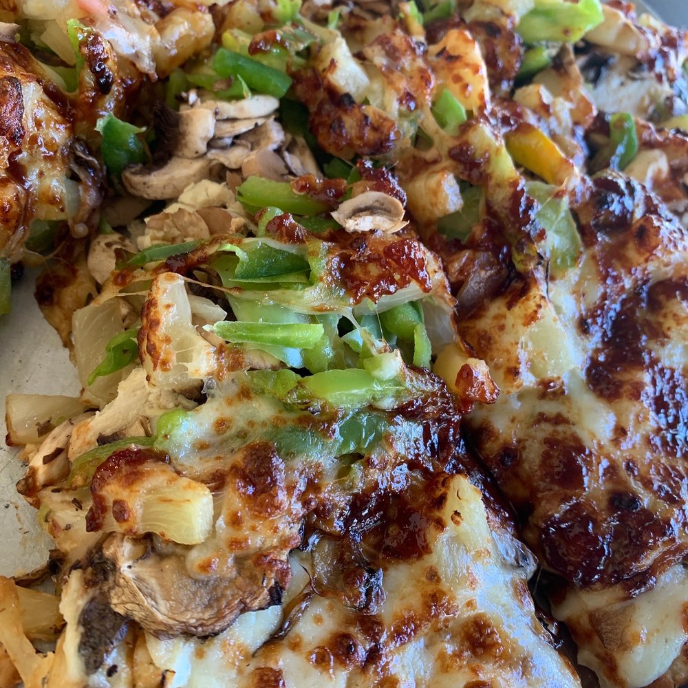 Pizza Roundup - BBQ chicken combination - Pizza Near Me - Biggs, California Pizza Roundup - BBQ chicken combination - Pizza Near Me - Biggs, California