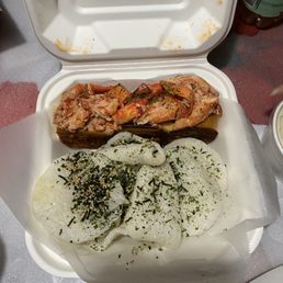 World Famous Zen Lobster Roll / 招牌龙虾卷 World Famous Zen Lobster Roll / 招牌龙虾卷